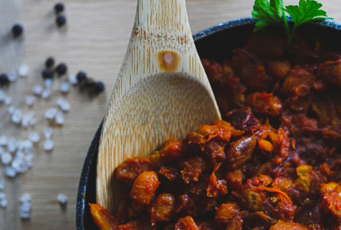 Slow Cooker Black Bear Beans